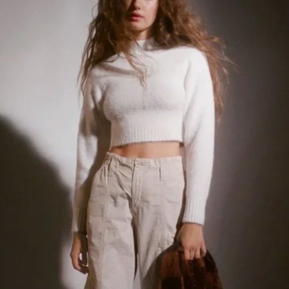 Urban Outfitters Sweaters - Urban Outfitters Soft Fuzzy Mock Neck Cropped Sweater sz L